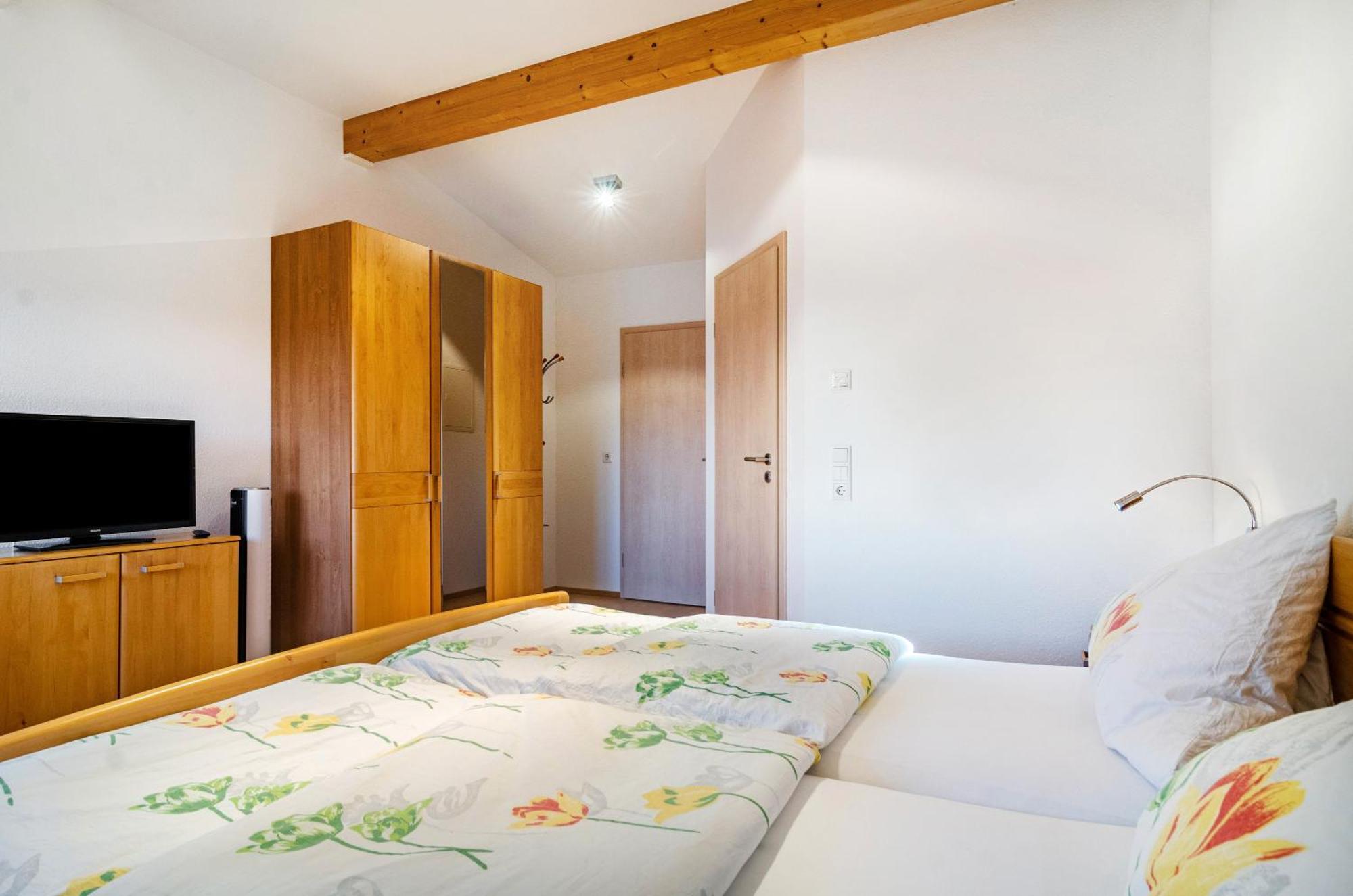 Pension Zum Talhof Райхенау Екстериор снимка