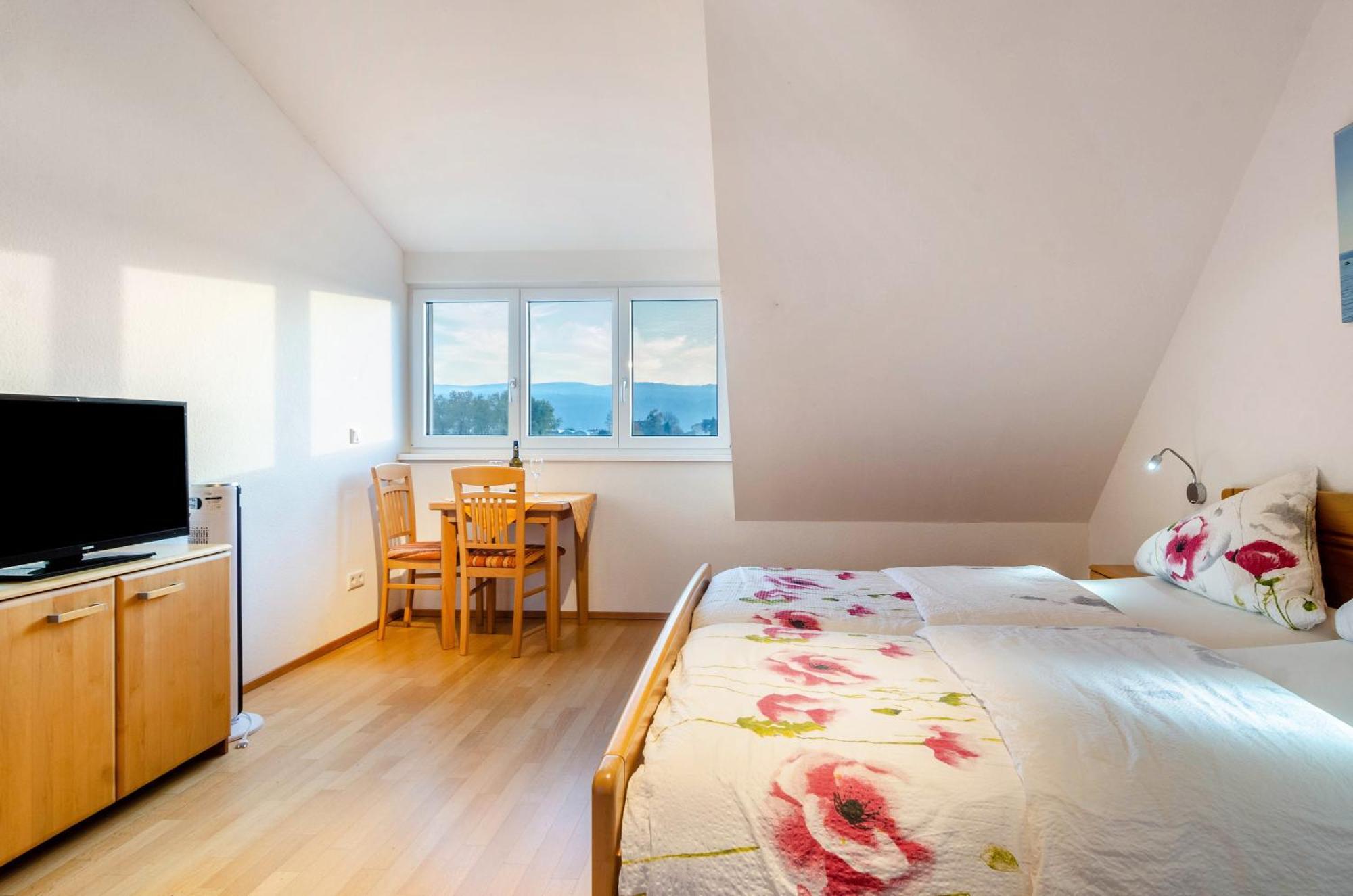 Pension Zum Talhof Райхенау Екстериор снимка