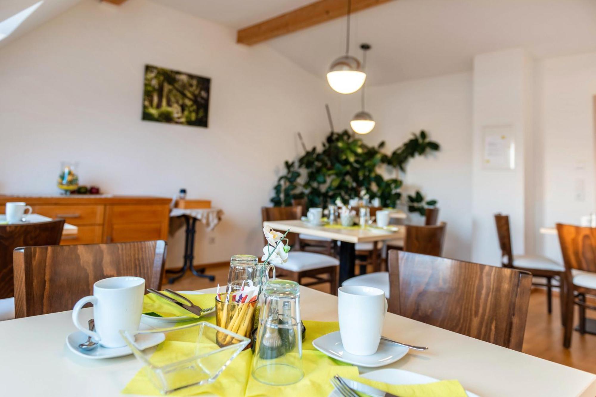 Pension Zum Talhof Райхенау Екстериор снимка